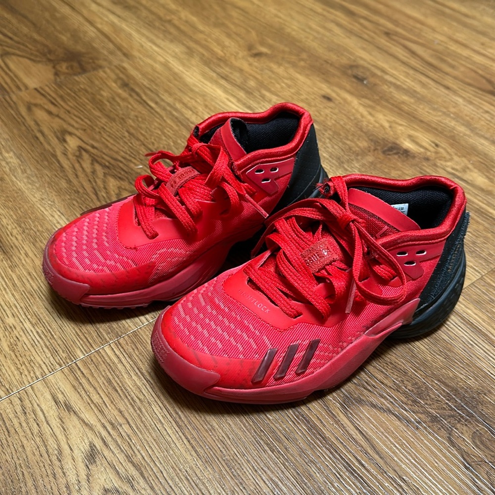 Donovan Mitchell Sneakers red 12kids